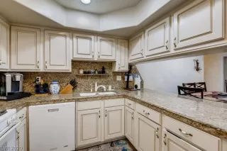 Photo #6: 2232714 Listing 