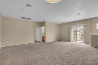 Photo #3: 2232744 Listing 