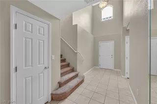Photo #1: 2232781 Listing 