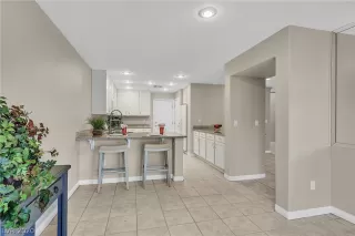 Photo #6: 2232781 Listing 