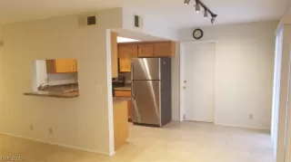 Photo #4: 2232795 Listing