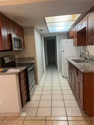 Photo #6: 2232797 Listing 