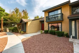 Photo #1: 2232858 Listing 