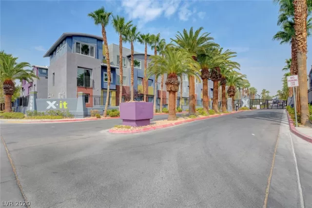 MLS: 2232905 Condo For Sale