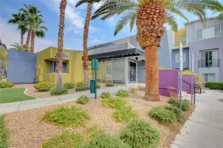 Photo #2: 2232905 Listing 