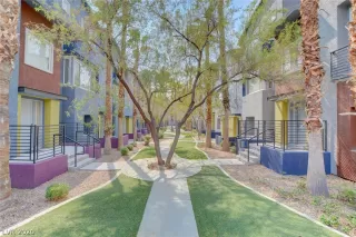 Photo #4: 2232905 Listing 