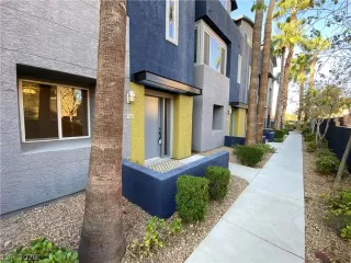 Photo #5: 2232905 Listing 