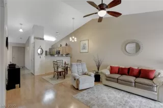 Photo #6: 2232939 Listing 