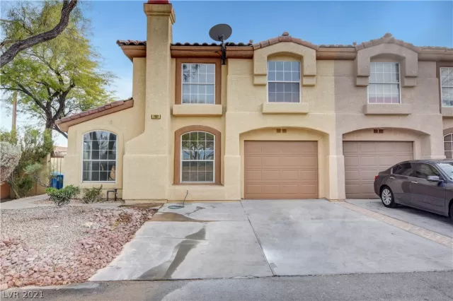 MLS: 2232947 Condo For Sale