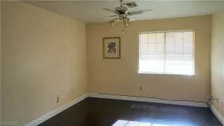 Photo #5: 2232998 Listing