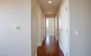 Photo #5: 2233041 Listing