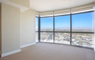 Photo #6: 2233041 Listing