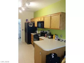 Photo #4: 2233046 Listing