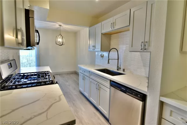 MLS: 2233062 Condo For Sale