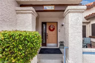 Photo #2: 2233075 Listing