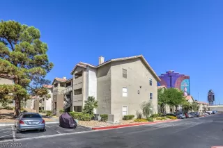 Photo #4: 2233121 Listing