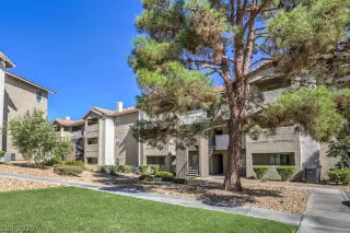 Photo #5: 2233121 Listing