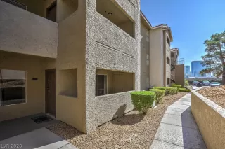 Photo #6: 2233121 Listing