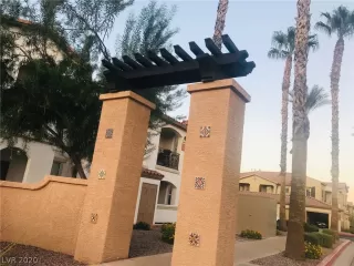 Photo #5: 2233134 Listing