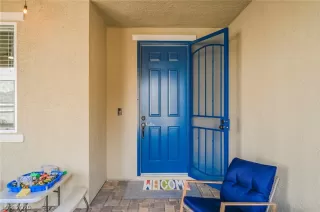 Photo #3: 2233145 Listing