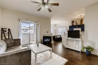 Photo #1: 2233188 Listing