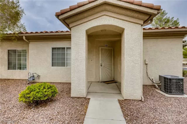 MLS: 2233200 Condo For Sale