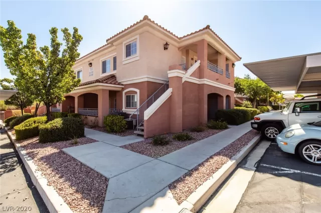 MLS: 2233215 Condo For Sale