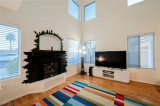 Photo #3: 2233225 Listing 