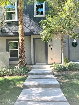 Photo #2: 2233255 Listing