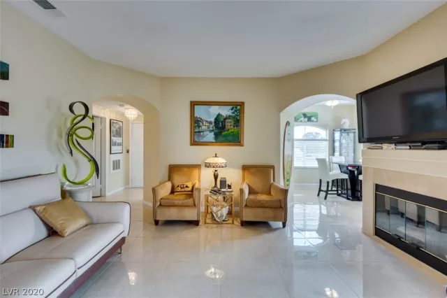 MLS: 2233260 Condo For Sale