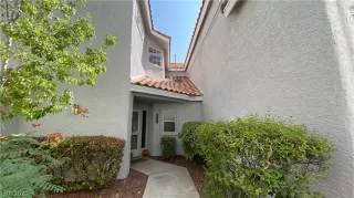 Photo #2: 2233276 Listing 