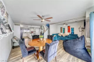 Photo #5: 2233293 Listing 