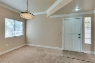 Photo #4: 2233334 Listing