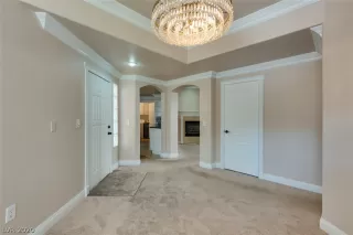 Photo #6: 2233334 Listing