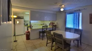 Photo #5: 2233344 Listing