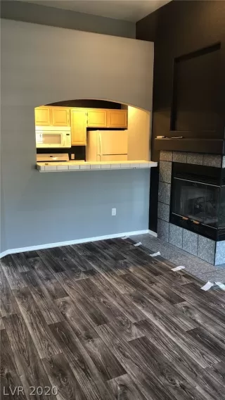 Photo #3: 2233373 Listing 