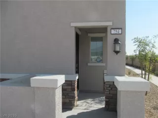 Photo #2: 2233395 Listing 