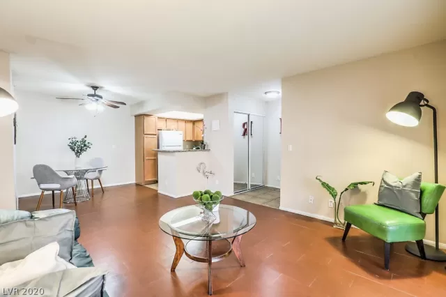 MLS: 2233405 Condo For Sale