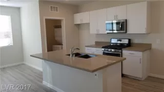 Photo #5: 2233426 Listing 