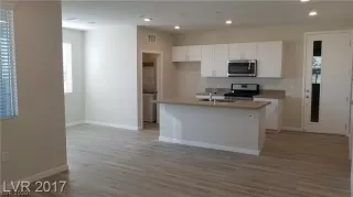 Photo #6: 2233426 Listing 