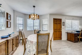 Photo #6: 2233435 Listing