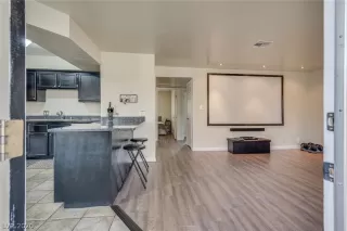 Photo #3: 2233494 Listing 