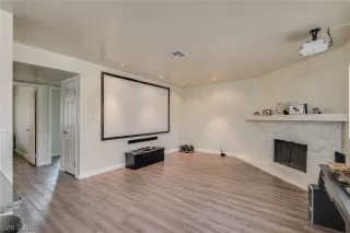 Photo #4: 2233494 Listing 