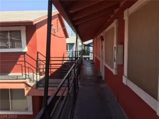 Photo #1: 2233497 Listing