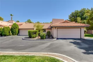 Photo #5: 2233502 Listing