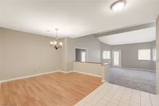 Photo #6: 2233502 Listing