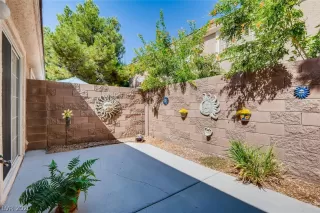 Photo #3: 2233551 Listing