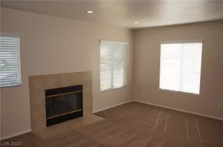 Photo #3: 2233601 Listing 