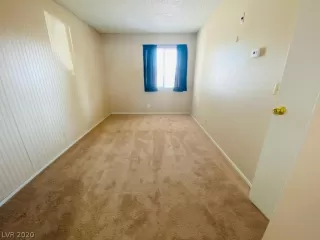 Photo #4: 2233603 Listing 