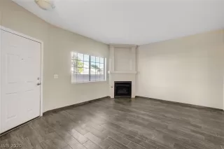 Photo #3: 2233610 Listing